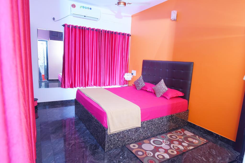 Beersheba Three Bed Room A/C Apartments Тривандрум Экстерьер фото
