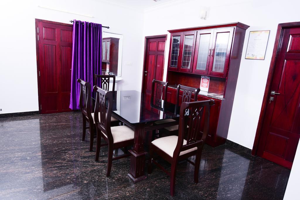 Beersheba Three Bed Room A/C Apartments Тривандрум Экстерьер фото