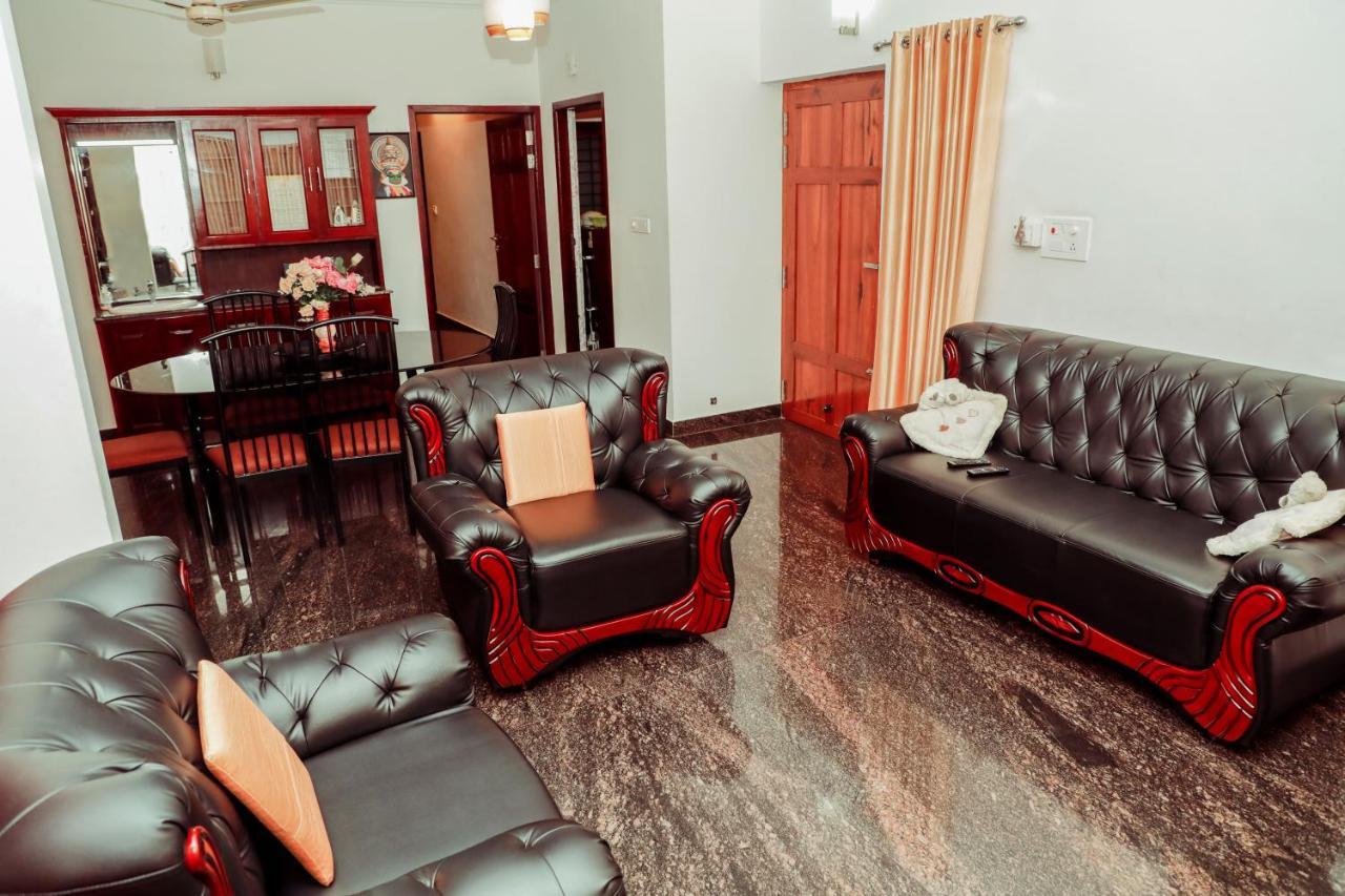 Beersheba Three Bed Room A/C Apartments Тривандрум Экстерьер фото